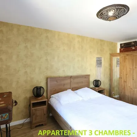 Grands Avec Parking Proche Centre 아파트 *