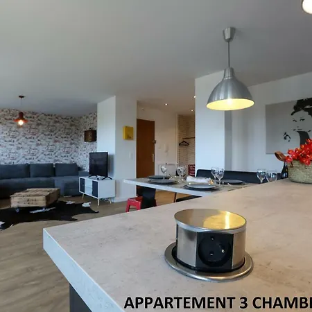 아파트 Grands Avec Parking Proche Centre *