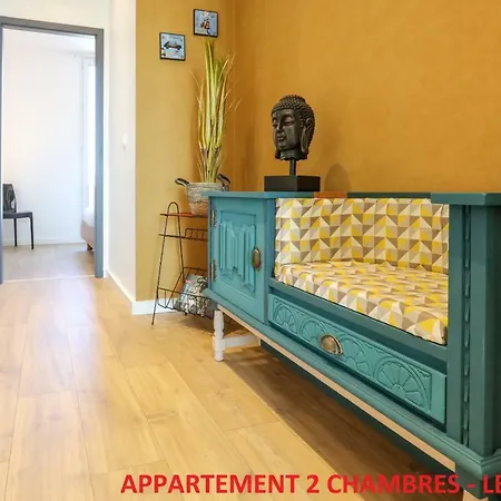 Grands Avec Parking Proche Centre 아파트 *